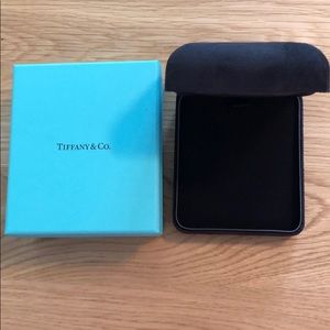 Tiffany necklace or bracelet box